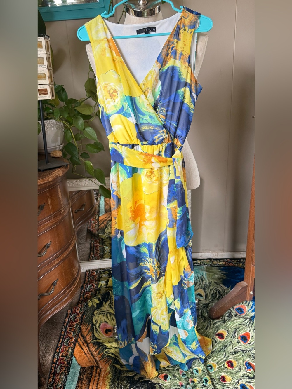 Sangria Hi Low Dress Blue Yellow Floral Dress Tropical Resort wear, Size 4